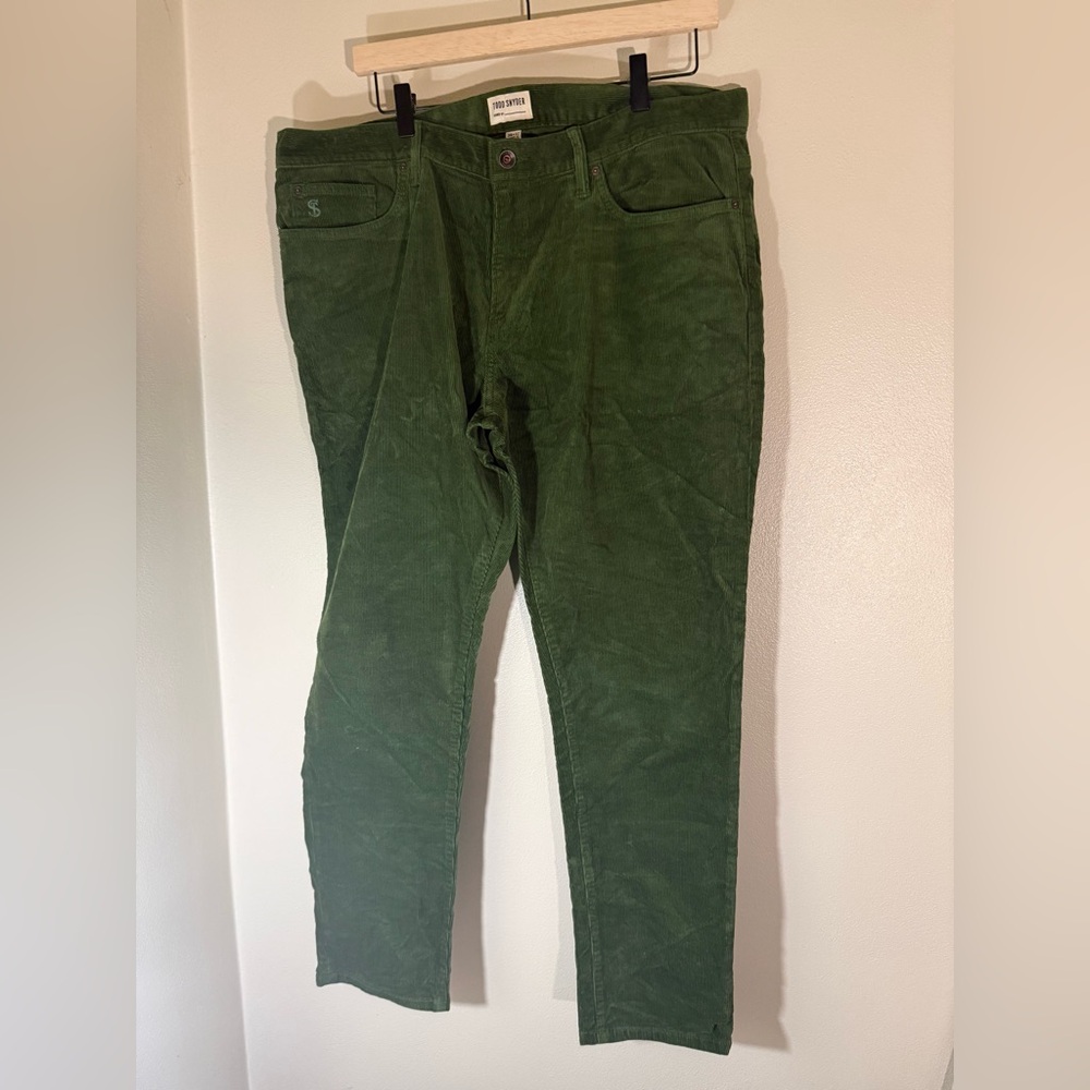 Todd Snyder Slim Strecth  Corduroy Pants Olive green 38x32